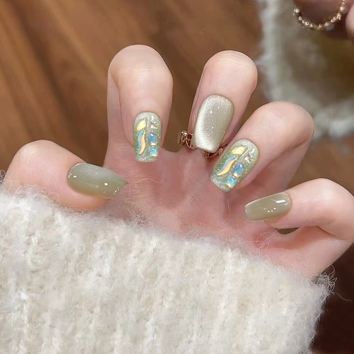 Dekorativer Press-On-Nagelspitzen-Satz mit geometrischen Designs Karnz