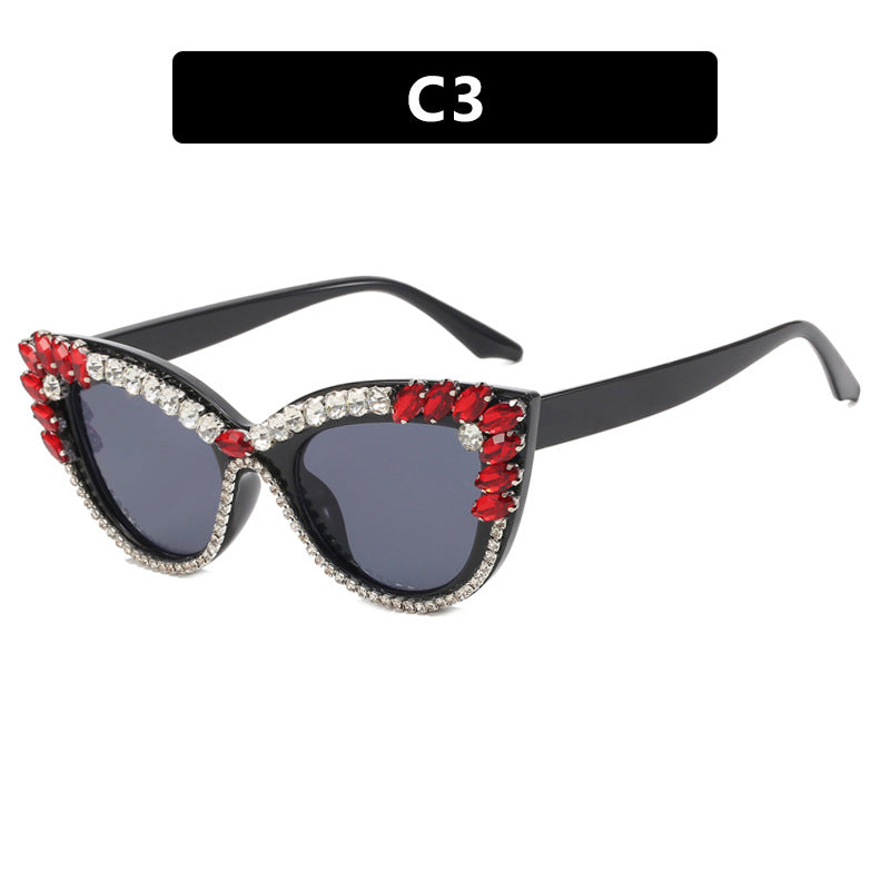 Damen extravagante Cat-Eye Sonnenbrille mit funkelndem Strassbesatz Karnz
