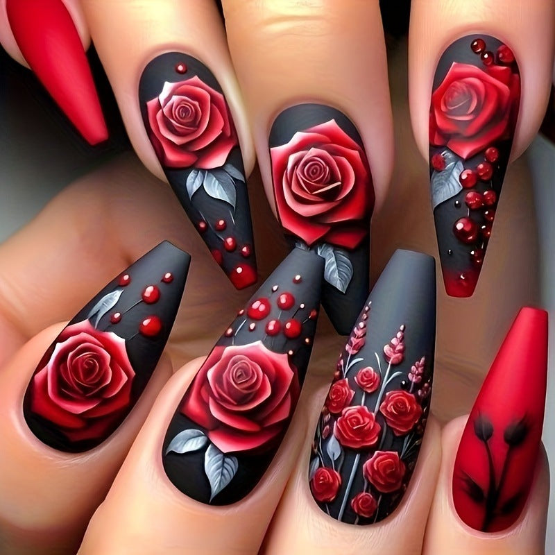 Elegante und Kreative Kunstnägel mit Rosenmotiv Karnz
