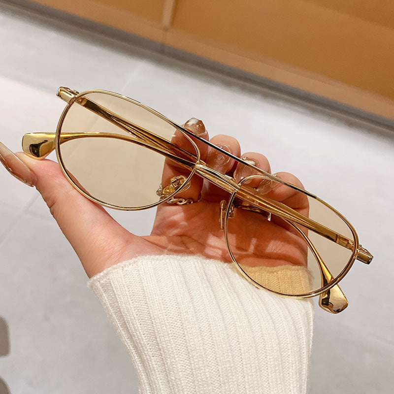 Damen modische Piloten-Sonnenbrille mit elegantem Goldrahmen Karnz