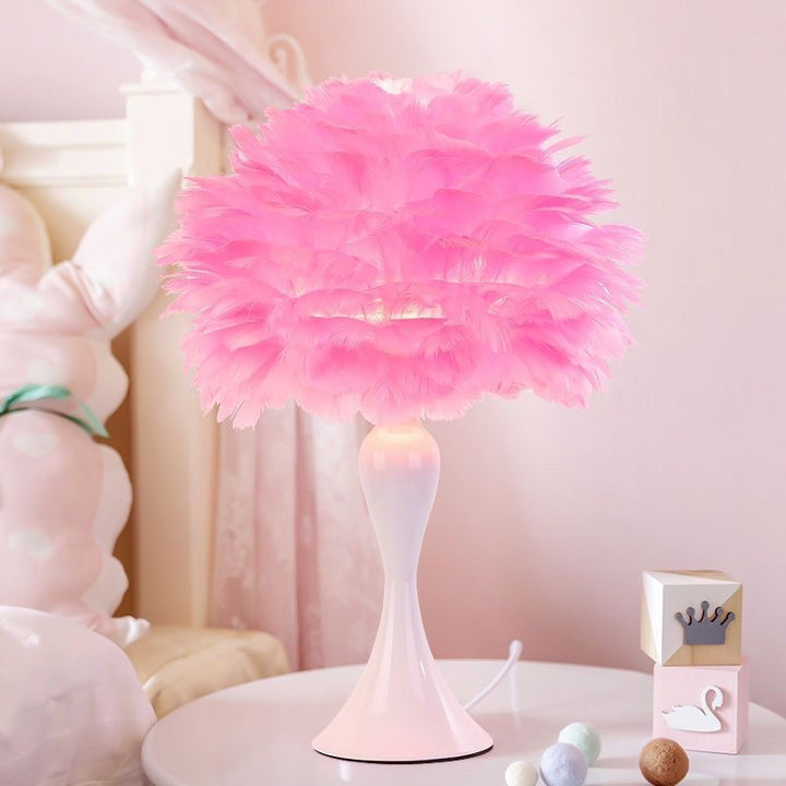 Federbetonte Tischlampe