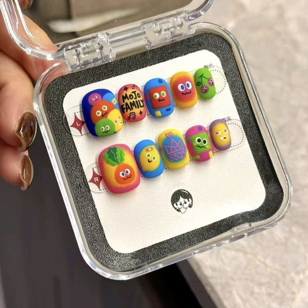 Kreative Nagelkunst Karnz