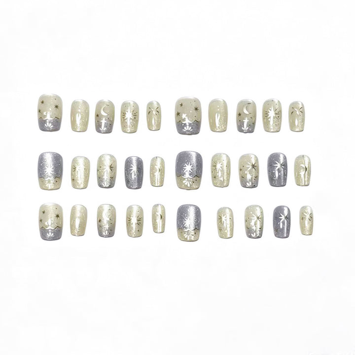 Himmlisches Themen Press-On Nail Set Karnz