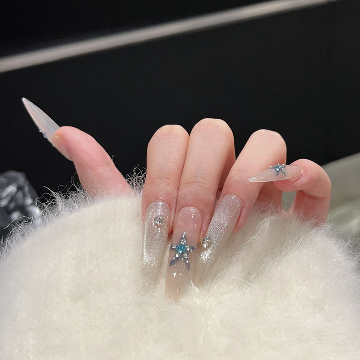 Star-Accent Press-On Nail Art Set Karnz