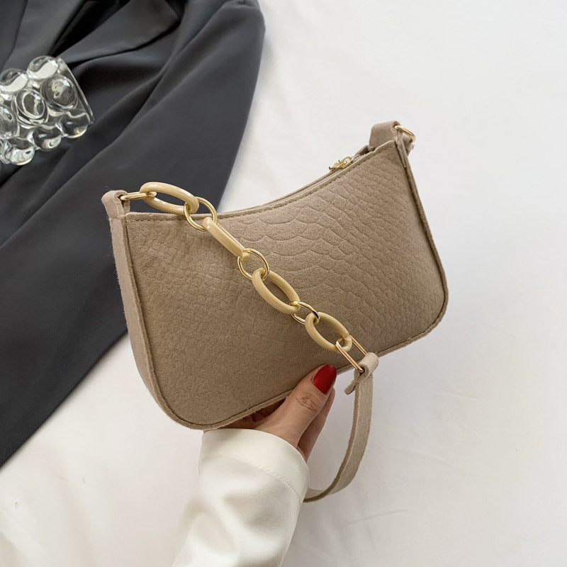 Texturierte Handtasche