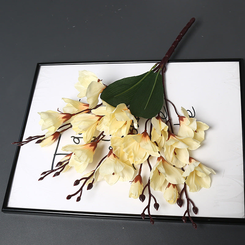 Realistische künstliche Orchideenarrangement