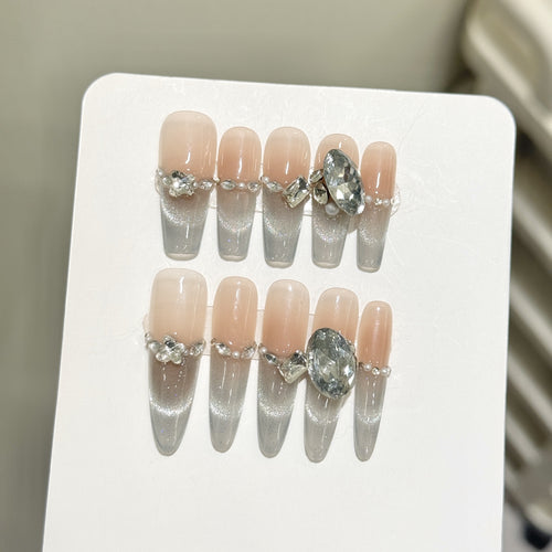 Glamouröse mit Strass besetzte Press-On Nägel Set