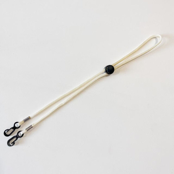 Verstellbares Utility-Seil mit Clips Karnz