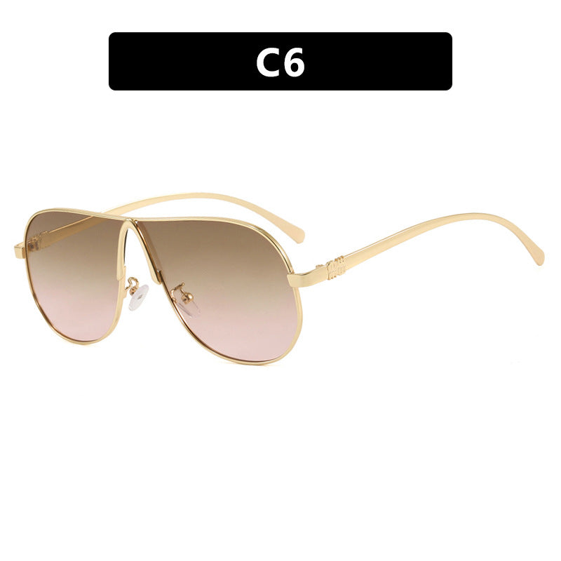 Damen oversized Sonnenbrille mit modernem Design Karnz
