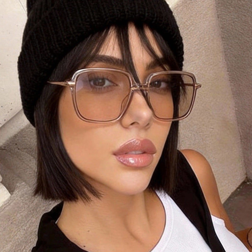 Damen quadratische Sonnenbrille mit hochwertigem Kunststoffrahmen und UV-Schutz Karnz
