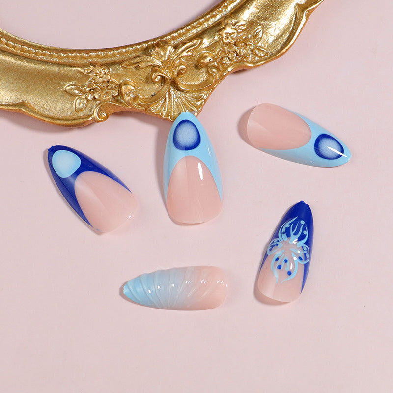 DIY Künstlerischer Press-On Nail Set Karnz