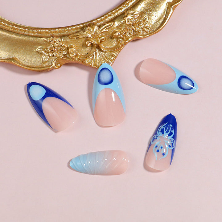 DIY Künstlerischer Press-On Nail Set Karnz