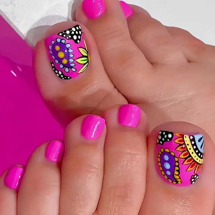 Kunstnagelset mit buntem Mandala-Design Karnz