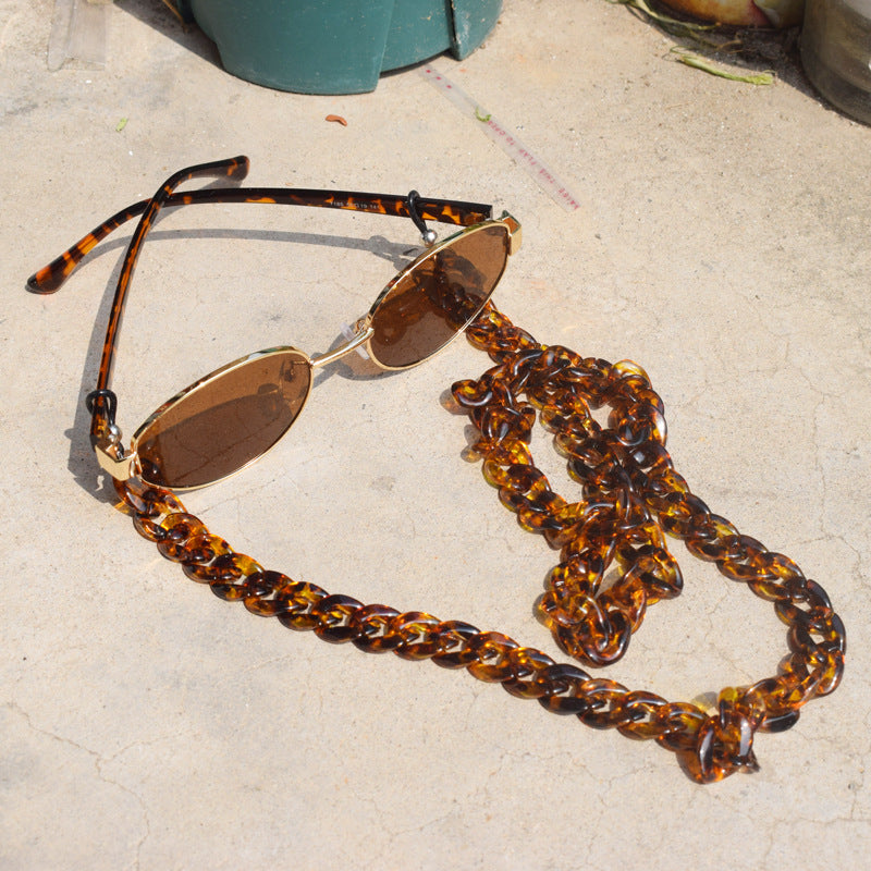 Stilvolle Schildpatt Brille Kette Karnz