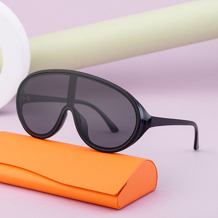 Damen modische Sonnenbrille im futuristischen Stil Karnz