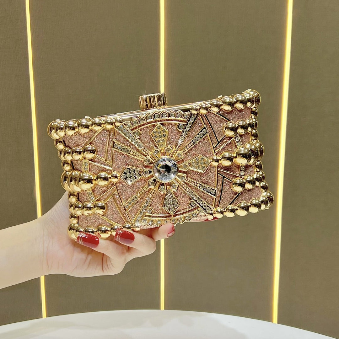 Glänzende dekorative Abend-Clutch
