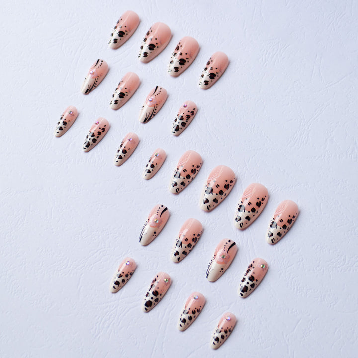Künstlerisches Leopard- und Blumen-Nagelkunst-Set