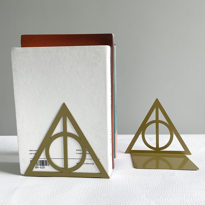 Dekorative literarische thematische Buchstützen