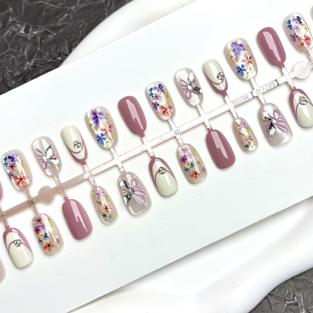 Floral Künstlerische Press-On Nagelset