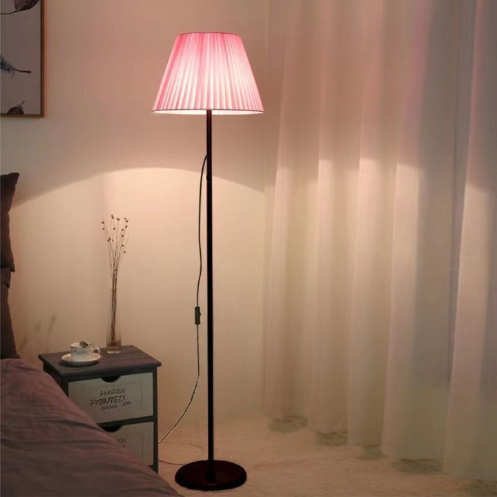 Moderne Stehlampe