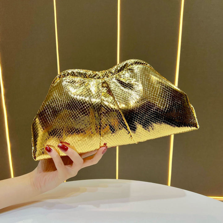 Metallic Geschopfte Clutch