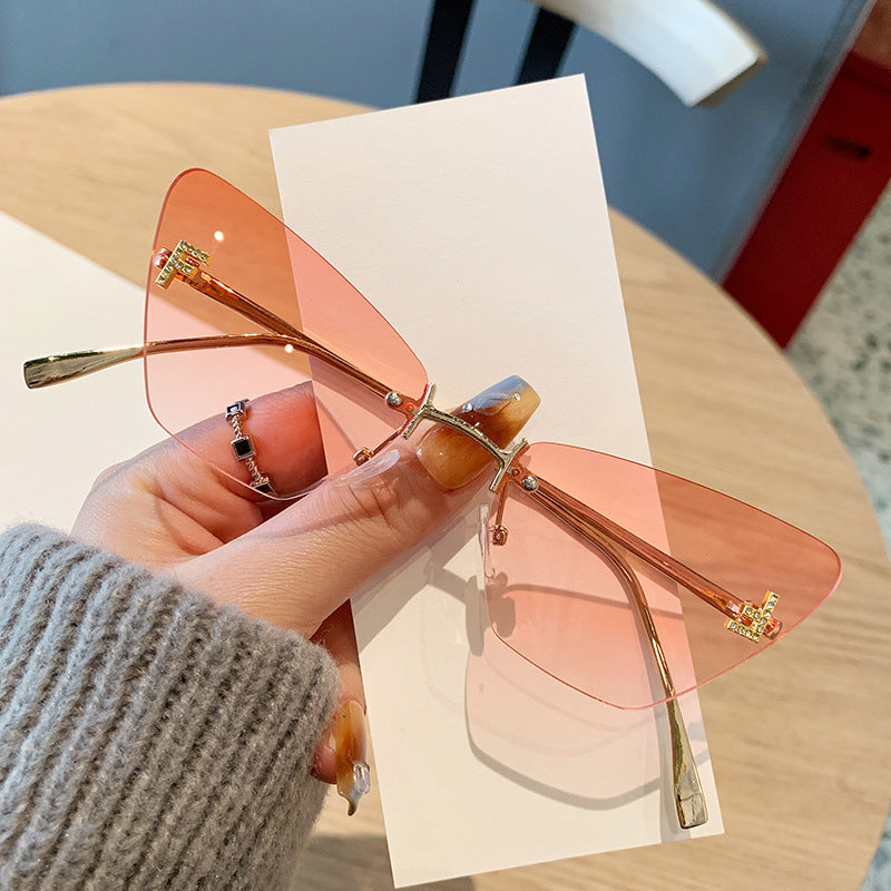 Damen Cat-Eye Sonnenbrille im modernem Design mit innovativem Rahmen Karnz