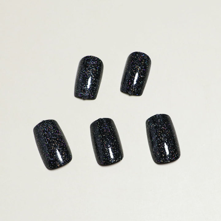 Strahlende Glitter Press-On Nageltipps Karnz