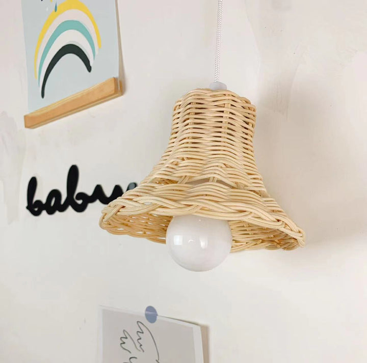 Rattan Hängeleuchte Karnz