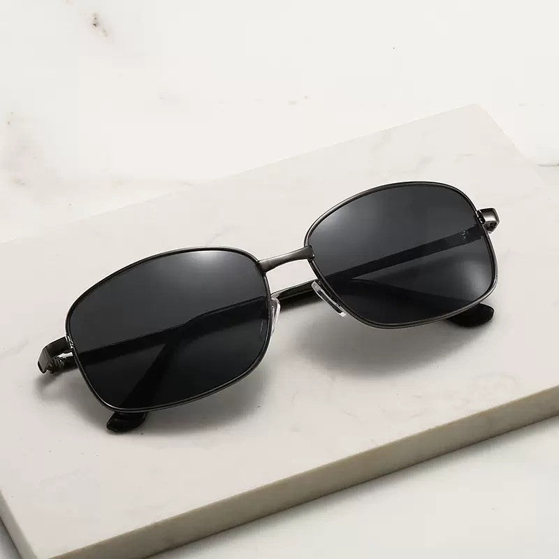 Retro-inspiriertes Schilddesign Sonnenbrille Karnz