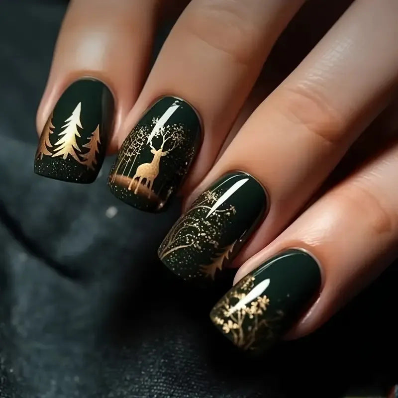 Künstlerische winterliche Nail Art Karnz