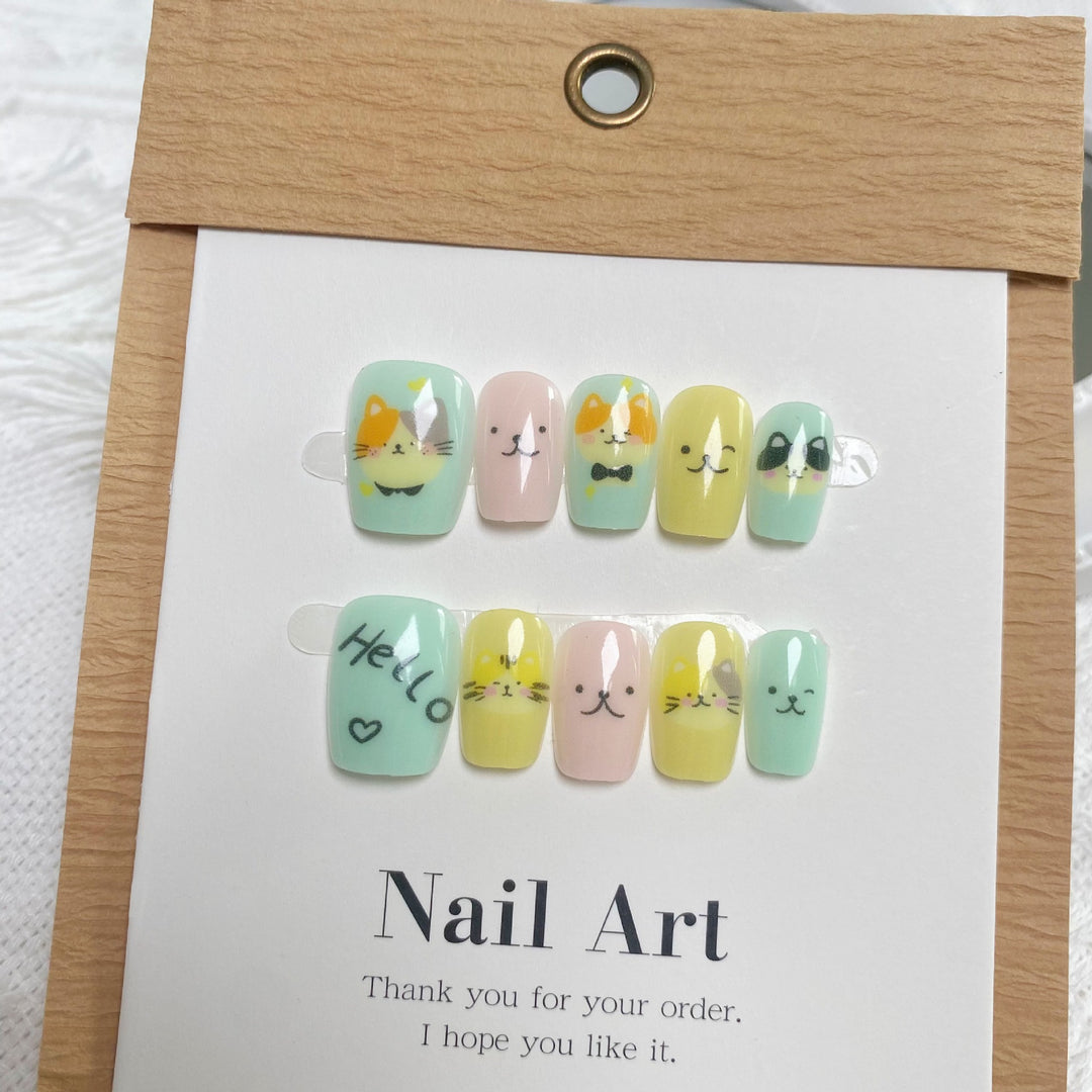 Verspielt Tier-Themen Press-On Nagelkunst Set