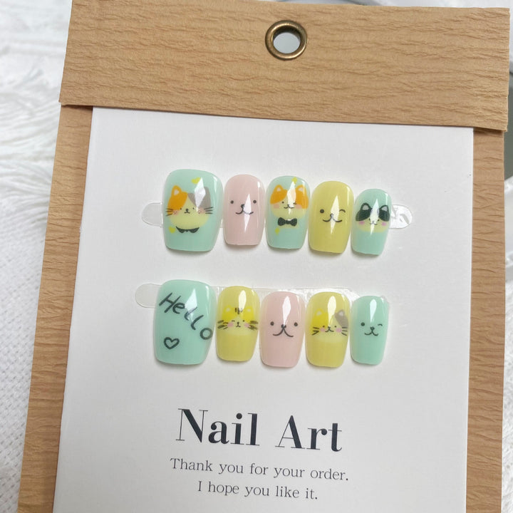 Verspielt Tier-Themen Press-On Nagelkunst Set