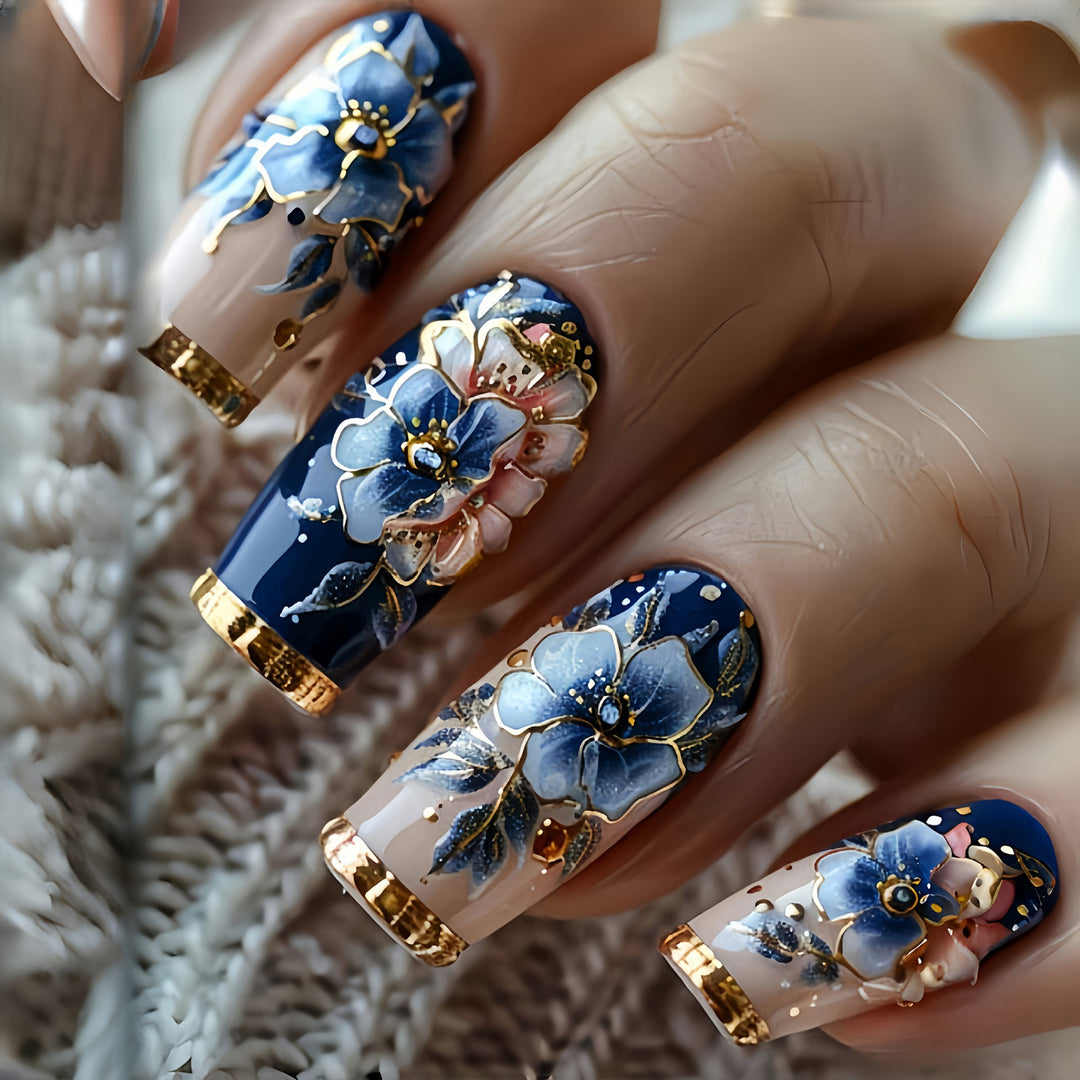 Elegante Kunstnagelverzierung Karnz