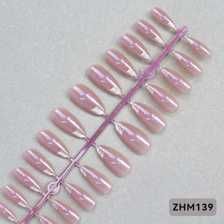 Elegante Press-On Nagelspitzen Karnz