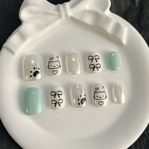 Verspielt tierisch inspiriertes Press-On Nagelkunst Karnz