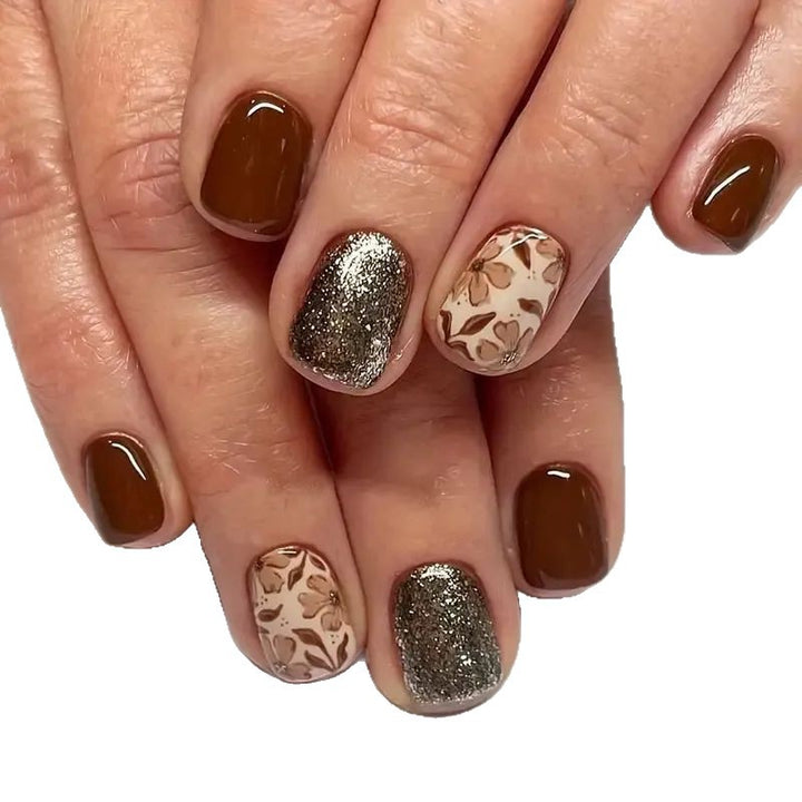 Elegantes Botanisches Nail Art Set Karnz