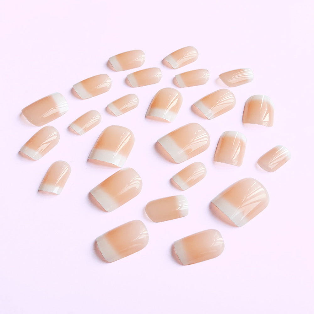 Elegante natürliche Nagelverstärkungen Karnz