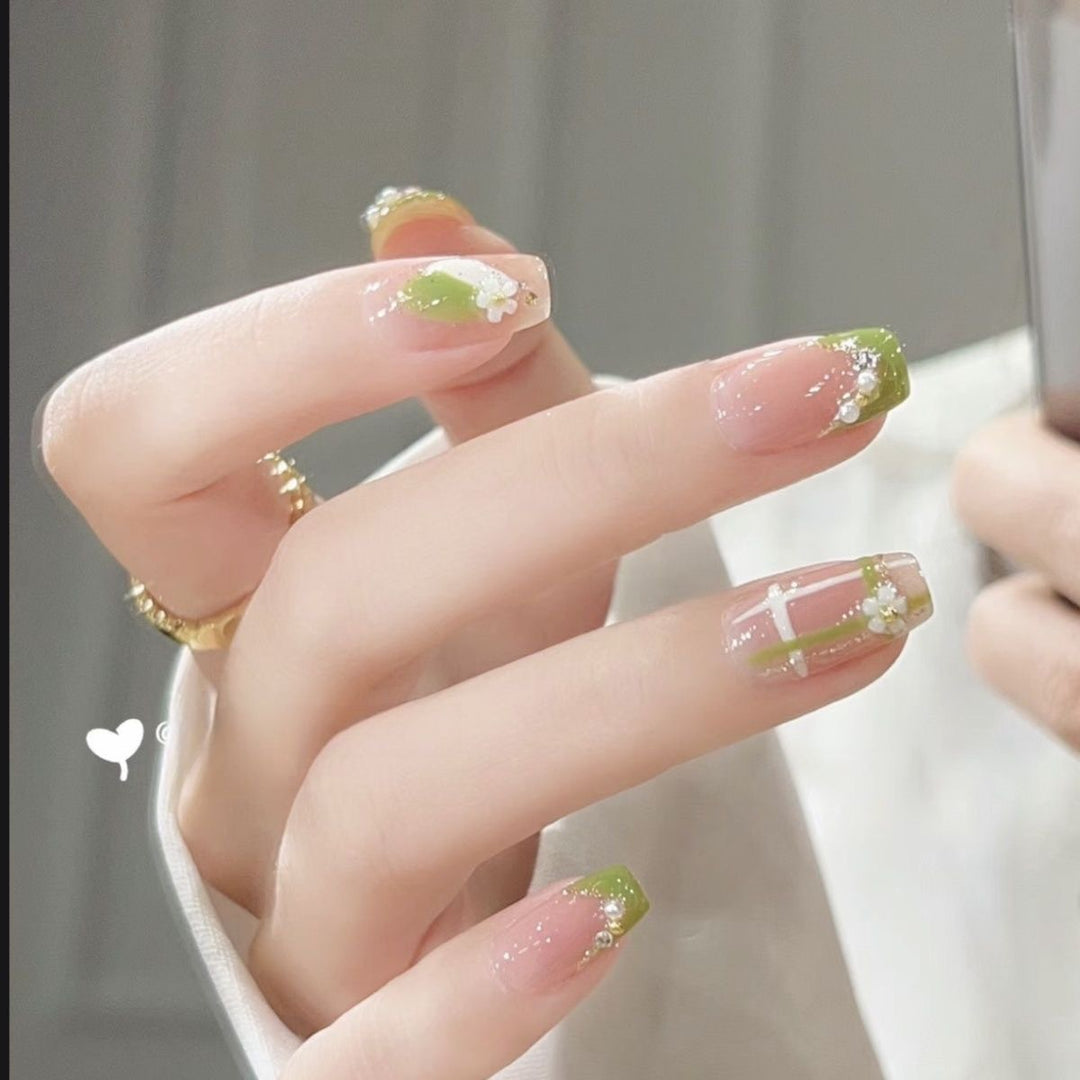 Kreatives Nageldesign-Set Karnz