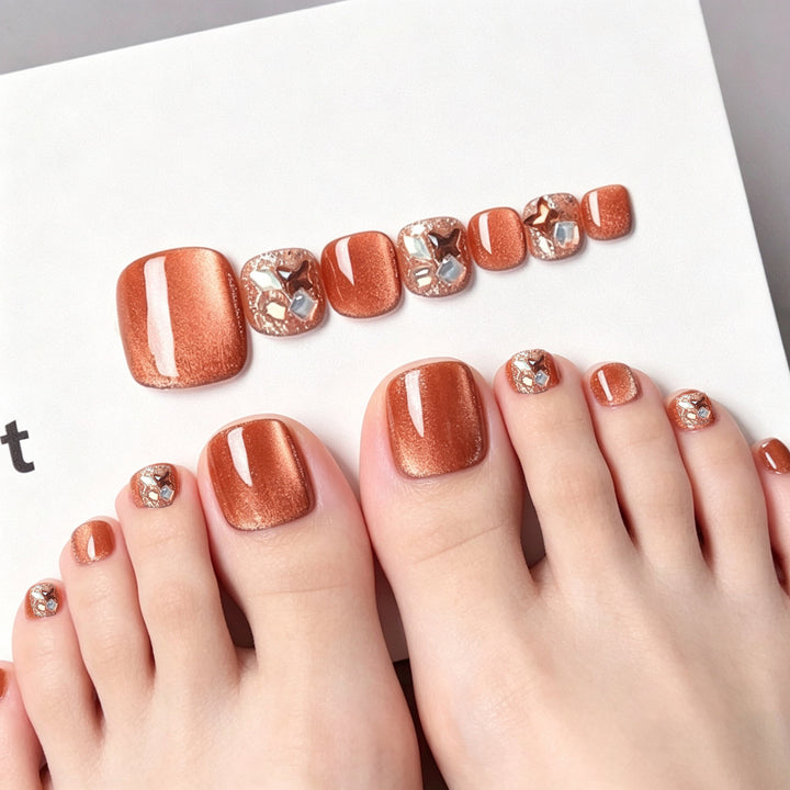 Dekoratives Nagelkunst-Set Karnz