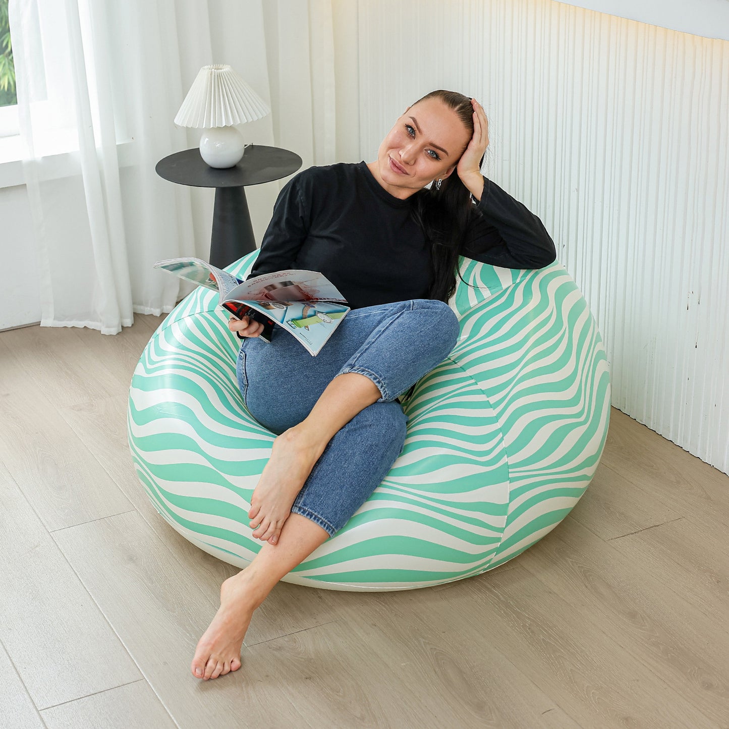 Damen Ergonomische Sitzgelegenheit mit buntem Design Karnz