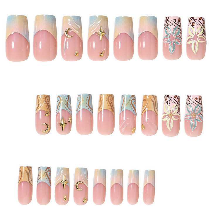 Elegantes Press-On Nagelkunst-Set Karnz