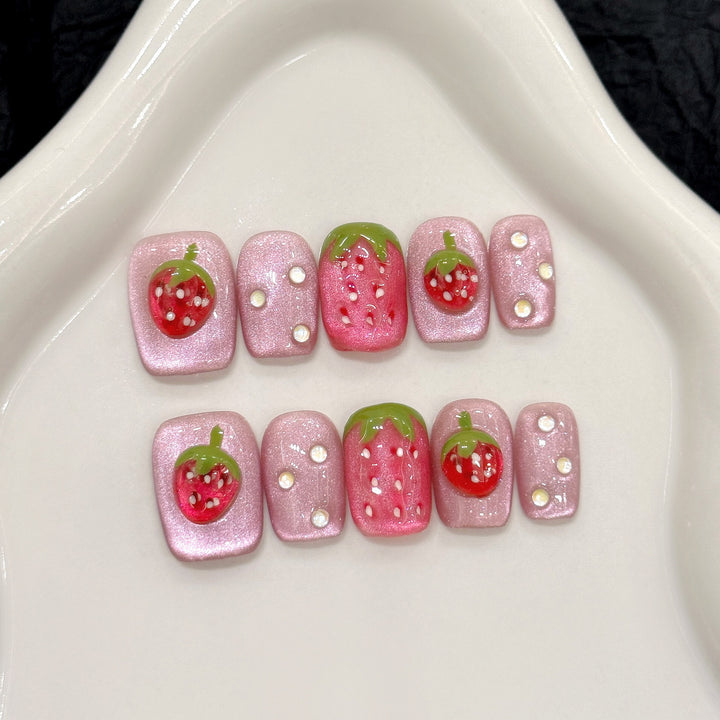 Erdbeer-Themen-Nagelkunst-Set