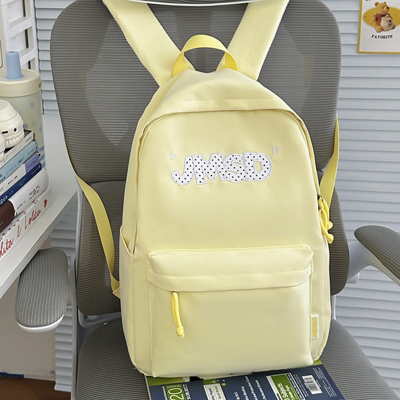Trendy lässiger Tagesrucksack mit süßem Charakterakzent Karnz