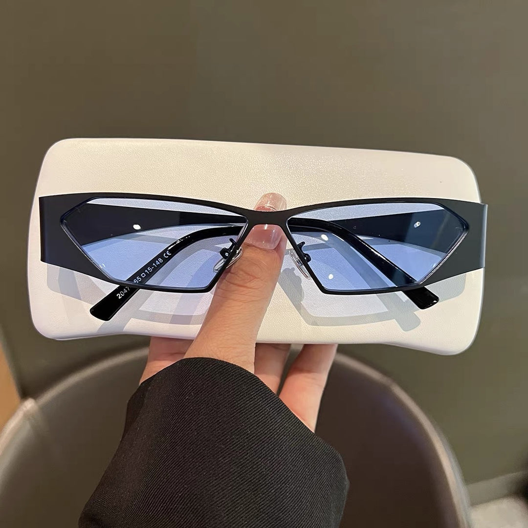 Designer Sonnenbrille mit Kantigem Rahmen Karnz