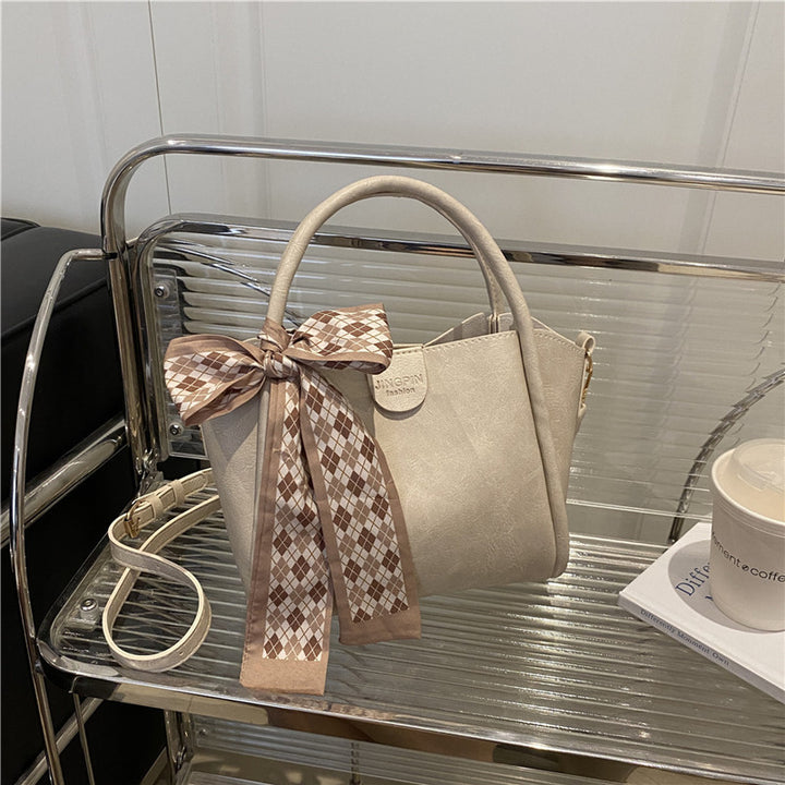 Elegante Schleifenakzent-Handtasche Karnz
