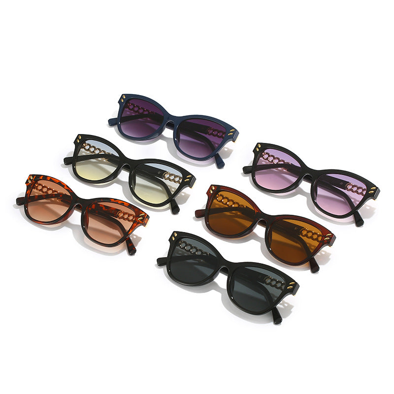 Damen modische Cat-Eye Sonnenbrille mit luxuriösen Kettenakzenten Karnz