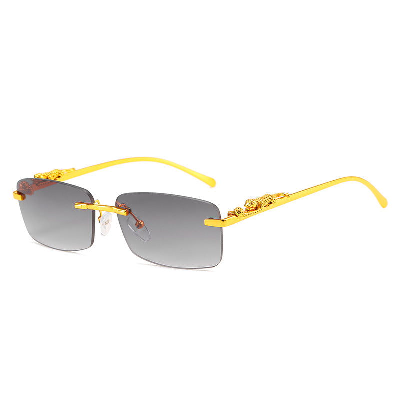 Damen modische Sonnenbrille mit kunstvollen Verzierungen Karnz