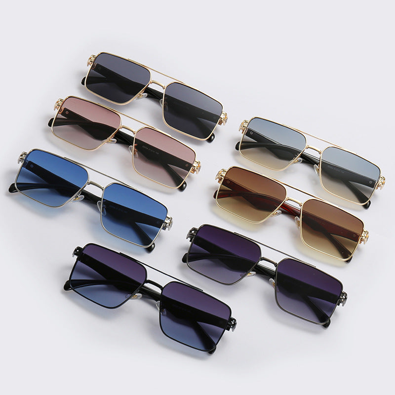 Damen Designer-Sonnenbrille mit extravagantem Metallrahmen Karnz
