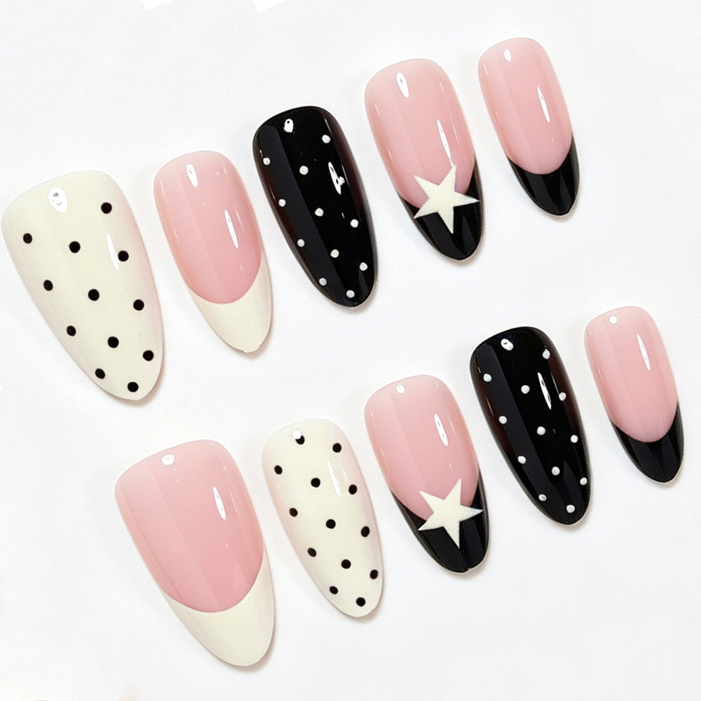 Dekoratives Press-On Nagelset Karnz