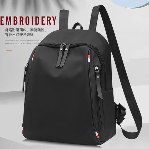Zeitgenössischer Reise-Rucksack Karnz
